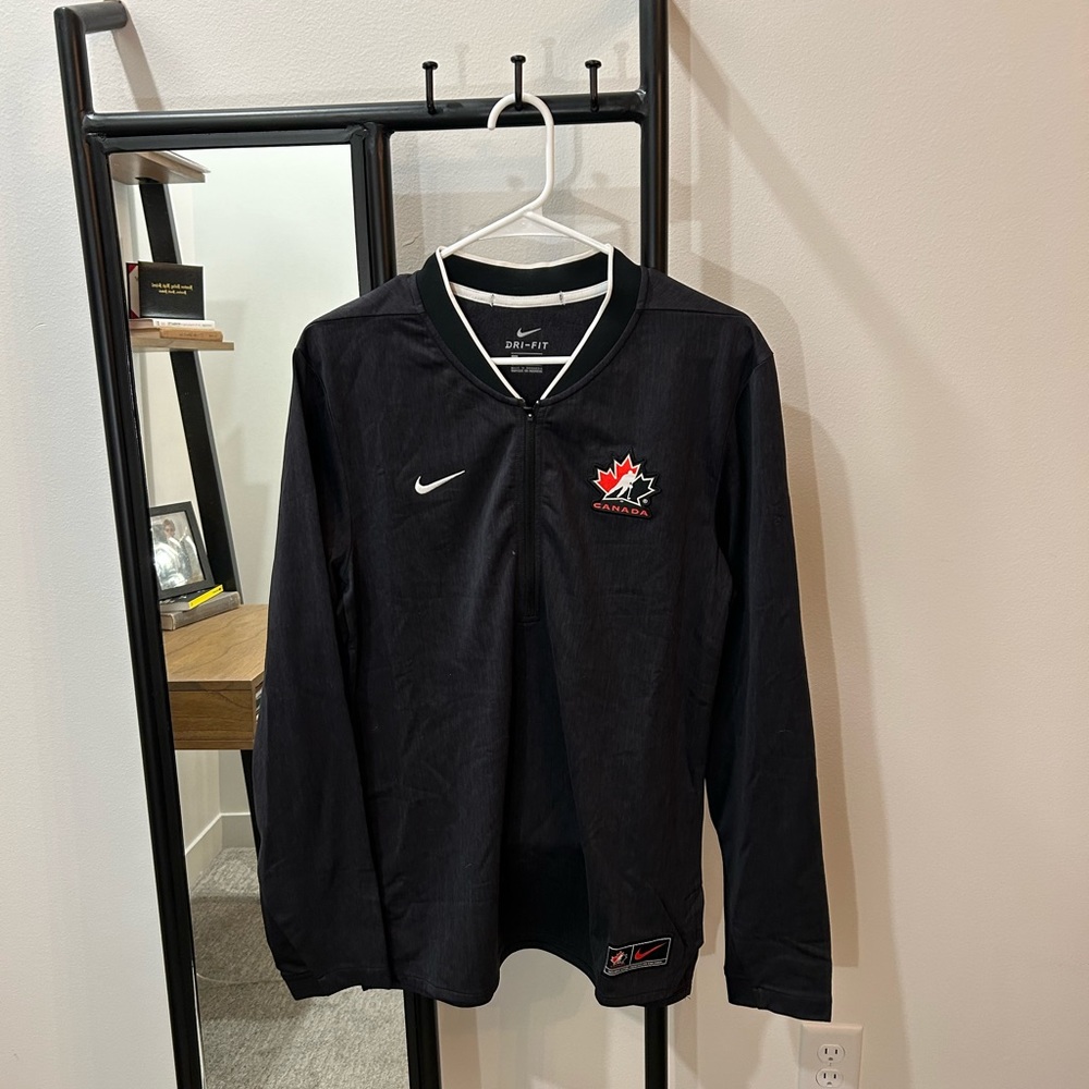 Nike Hockey Canada Golf Pullover